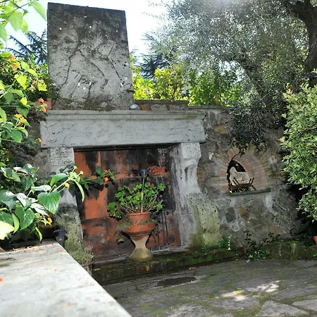 Casa Pontecorvi ולטרי
